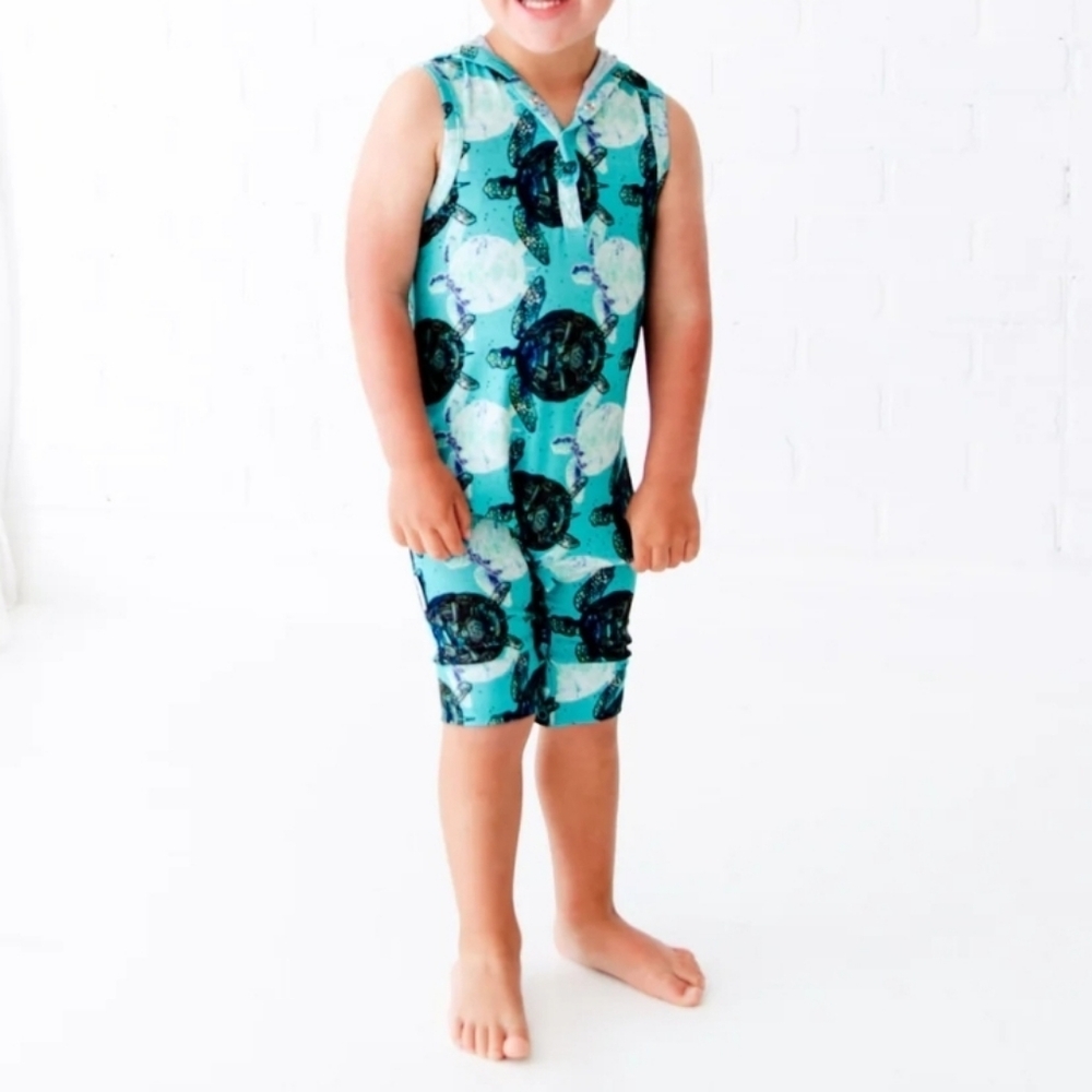 Dreamiere Turtley Awesome bamboo Romper size 3-6 months